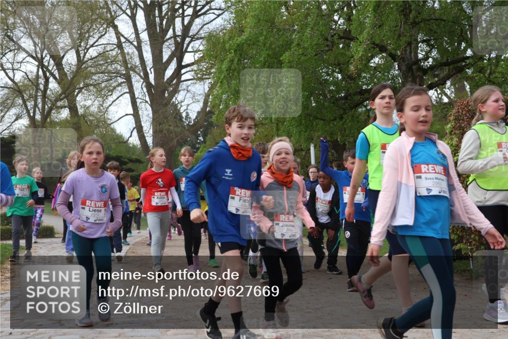 25.04.2026 - Das Zehntel Zöllner http://msf.ph/oto/9627669 25.04.2026 07:46:22 Laufen 2919, 4004, 3925, 2950 meine-sportfotos.de
