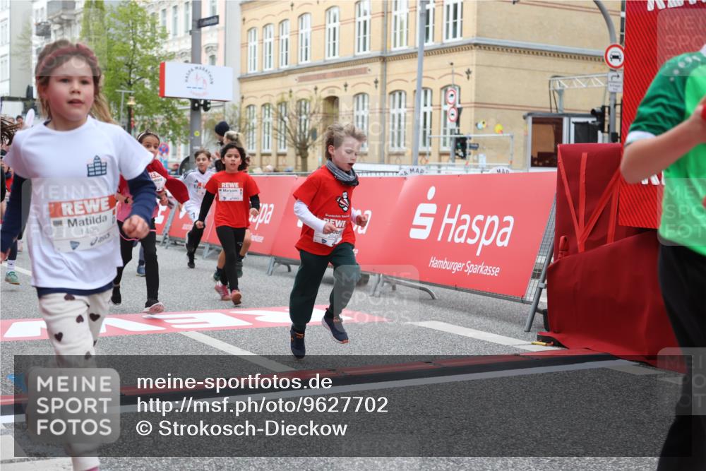 25.04.2026 - Das Zehntel Strokosch-Dieckow http://msf.ph/oto/9627702 25.04.2026 09:01:28 Ziel 1349, 1444, 1452, 1485, 1495, 1607, 1609, 1611, 2223, 2351, 2360, 2361, 2366, 2531, 2542, 2546, 2596, 2613, 2628, 3292, 3349, 3363, 3704, 3706 meine-sportfotos.de
