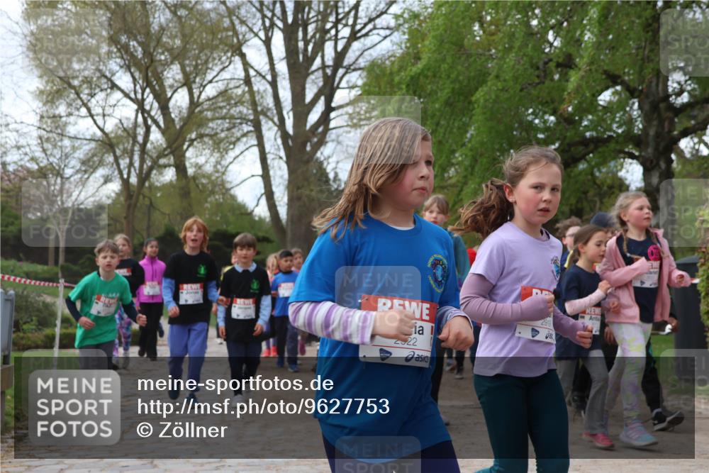 25.04.2026 - Das Zehntel Zöllner http://msf.ph/oto/9627753 25.04.2026 07:46:24 Laufen 222, 2919 meine-sportfotos.de