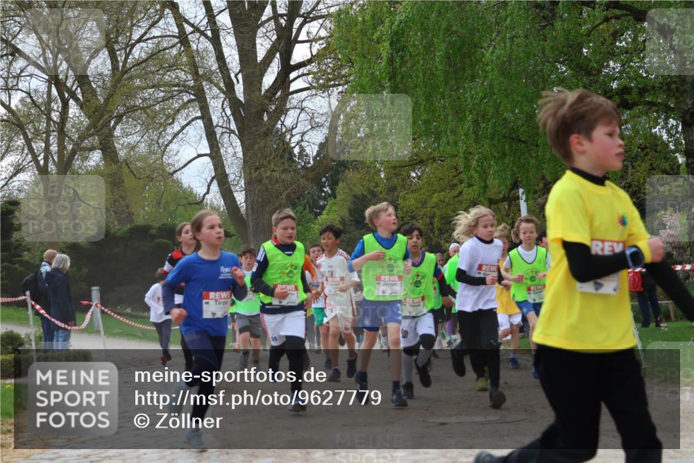 25.04.2026 - Das Zehntel Zöllner http://msf.ph/oto/9627779 25.04.2026 11:41:23 Laufen 3 meine-sportfotos.de