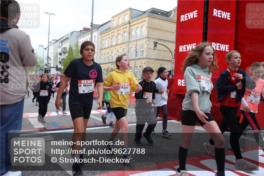 25.04.2026 - Das Zehntel Strokosch-Dieckow http://msf.ph/oto/9627788 25.04.2026 09:01:33 Ziel 1011, 1013, 1115, 1268, 1444, 1447, 1452, 1495, 1541, 1607, 1609, 1611, 1613, 1618, 2531, 2542, 2546, 2596, 2613, 2628, 2716, 3094, 3304, 3349, 3363, 3522, 3914 meine-sportfotos.de