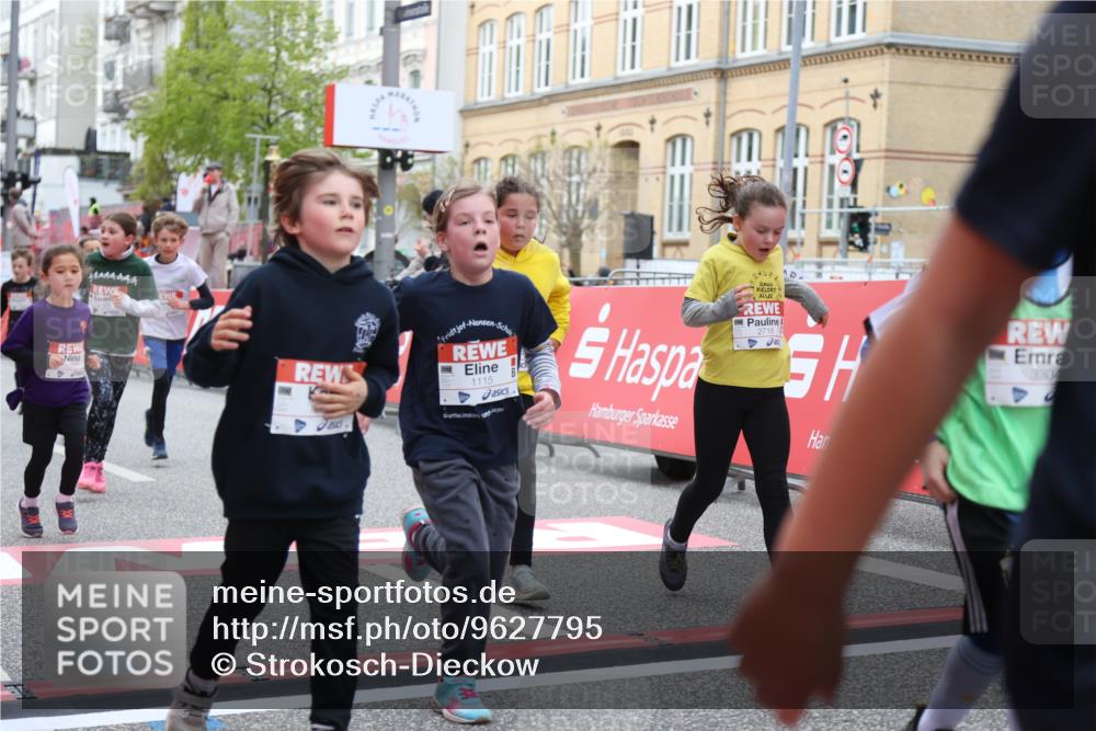 25.04.2026 - Das Zehntel Strokosch-Dieckow http://msf.ph/oto/9627795 25.04.2026 09:01:34 Ziel 1011, 1013, 1115, 1268, 1444, 1447, 1452, 1541, 1607, 1609, 1611, 1613, 1618, 1722, 1927, 2124, 2500, 2531, 2542, 2546, 2596, 2613, 2628, 2716, 3094, 3304, 3349, 3363, 3471, 3522, 3914 meine-sportfotos.de