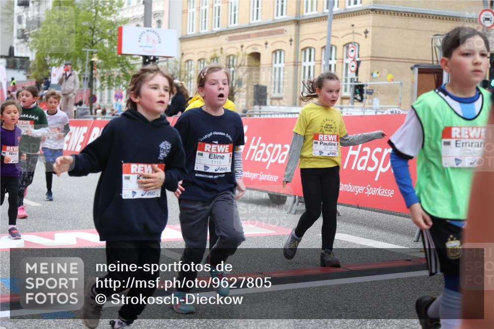 25.04.2026 - Das Zehntel Strokosch-Dieckow http://msf.ph/oto/9627805 25.04.2026 09:01:34 Ziel 1011, 1013, 1115, 1268, 1444, 1447, 1452, 1541, 1607, 1609, 1611, 1613, 1618, 1722, 1927, 2124, 2500, 2531, 2542, 2546, 2596, 2613, 2628, 2716, 3094, 3304, 3349, 3363, 3471, 3522, 3914 meine-sportfotos.de