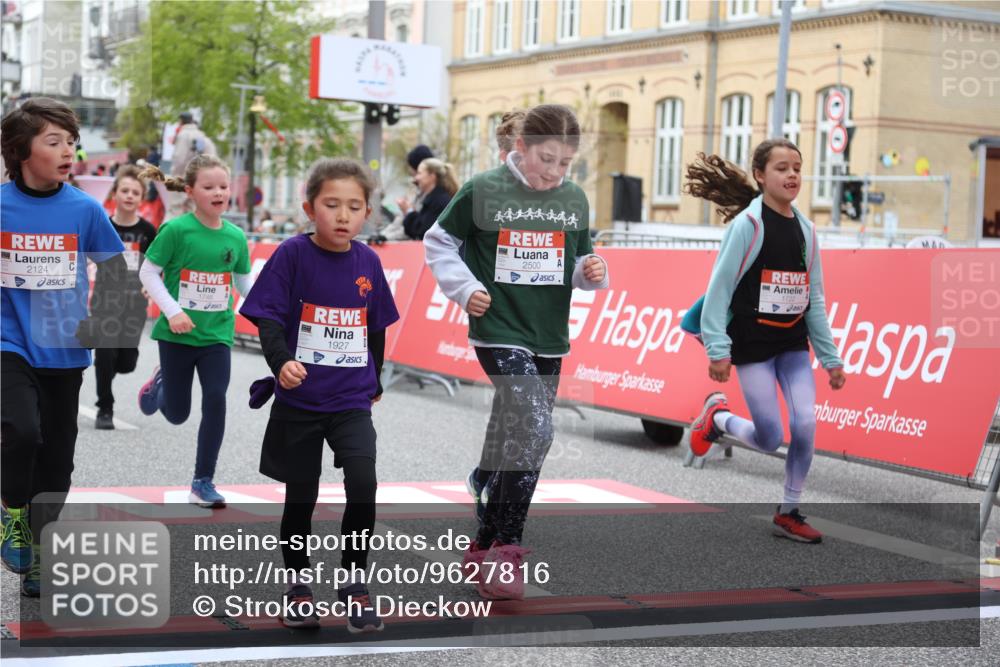25.04.2026 - Das Zehntel Strokosch-Dieckow http://msf.ph/oto/9627816 25.04.2026 09:01:36 Ziel 1011, 1013, 1115, 1268, 1447, 1450, 1541, 1611, 1613, 1618, 1722, 1746, 1927, 2124, 2500, 2531, 2628, 2716, 3094, 3304, 3349, 3363, 3365, 3390, 3409, 3471, 3522, 3914 meine-sportfotos.de