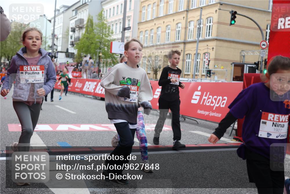 25.04.2026 - Das Zehntel Strokosch-Dieckow http://msf.ph/oto/9627848 25.04.2026 09:01:38 Ziel 1115, 1268, 1447, 1450, 1541, 1613, 1722, 1746, 1927, 2124, 2352, 2500, 2716, 3304, 3365, 3390, 3409, 3471, 3522, 3914 meine-sportfotos.de
