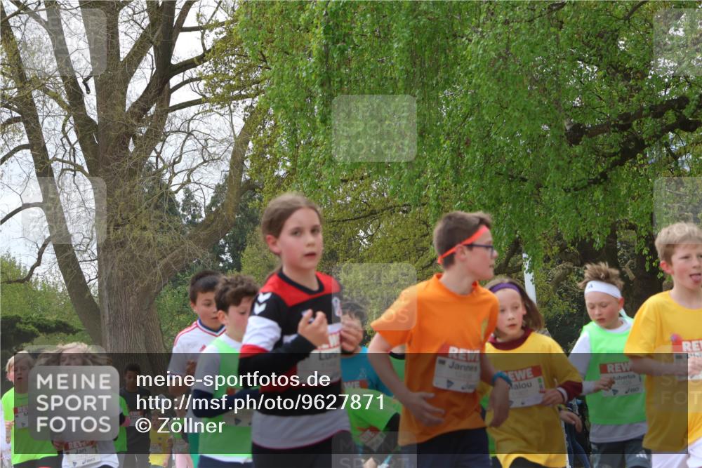 25.04.2026 - Das Zehntel Zöllner http://msf.ph/oto/9627871 25.04.2026 11:41:25 Laufen 1249, 11807, 10828 meine-sportfotos.de