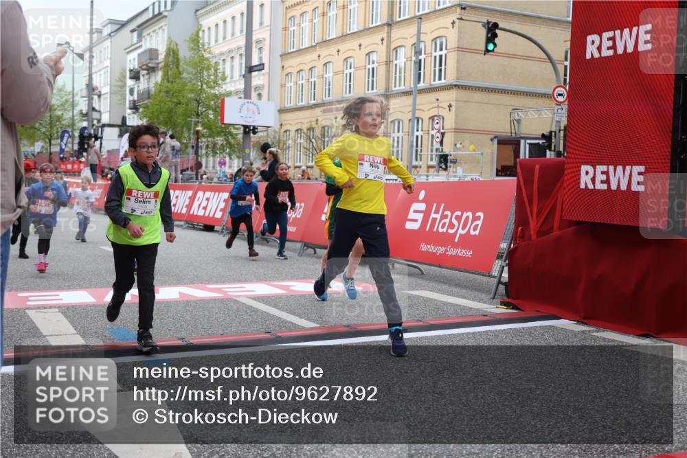25.04.2026 - Das Zehntel Strokosch-Dieckow http://msf.ph/oto/9627892 25.04.2026 09:01:41 Ziel 1450, 1635, 1643, 1722, 1746, 1751, 1893, 1927, 2124, 2352, 2500, 2933, 3139, 3365, 3390, 3409, 3471, 3619, 3623 meine-sportfotos.de