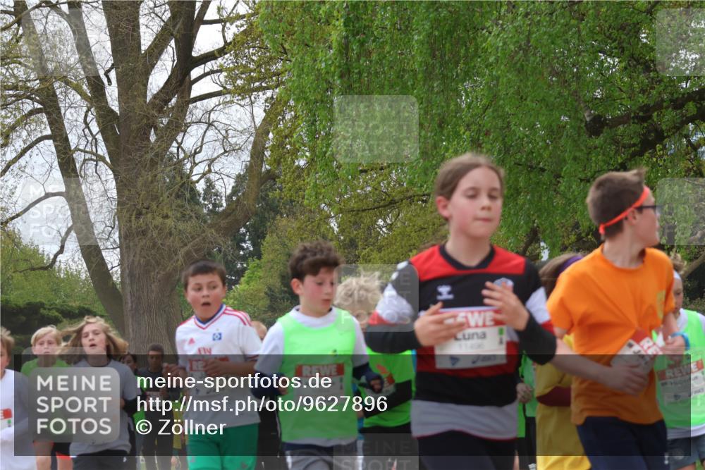 25.04.2026 - Das Zehntel Zöllner http://msf.ph/oto/9627896 25.04.2026 11:41:26 Laufen 10844, 11406, 10828 meine-sportfotos.de