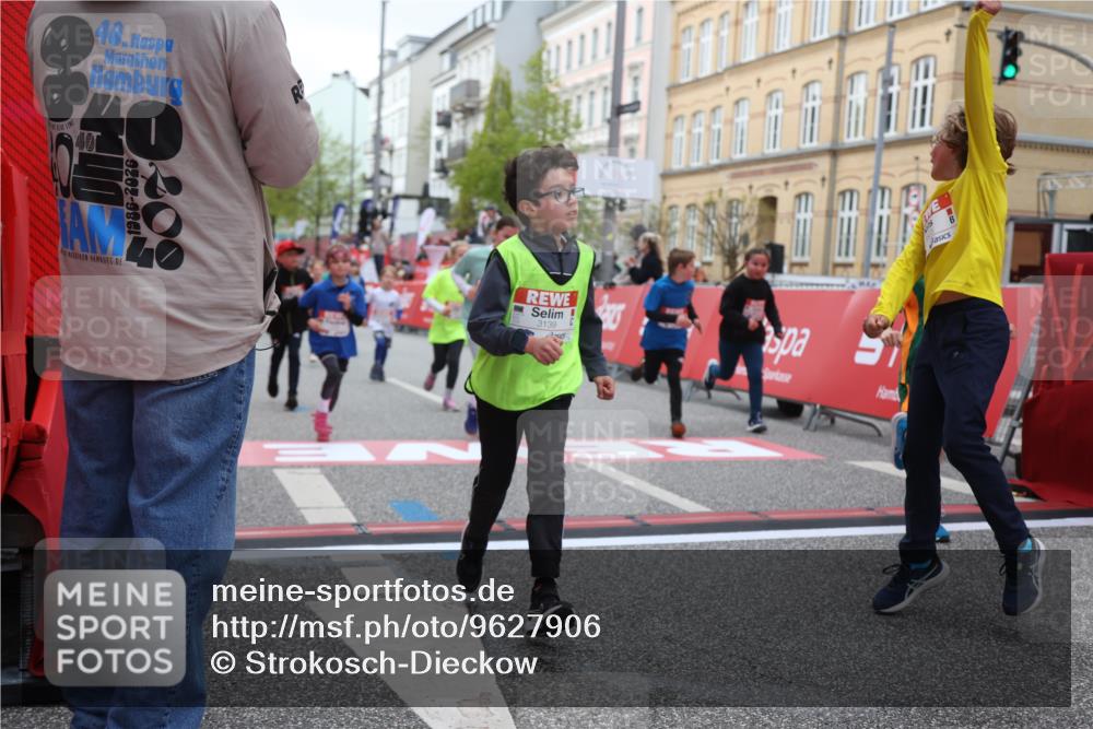 25.04.2026 - Das Zehntel Strokosch-Dieckow http://msf.ph/oto/9627906 25.04.2026 09:01:42 Ziel 1450, 1635, 1643, 1722, 1746, 1751, 1893, 1927, 2124, 2352, 2500, 2933, 3139, 3365, 3390, 3409, 3471, 3619, 3623, 3878 meine-sportfotos.de