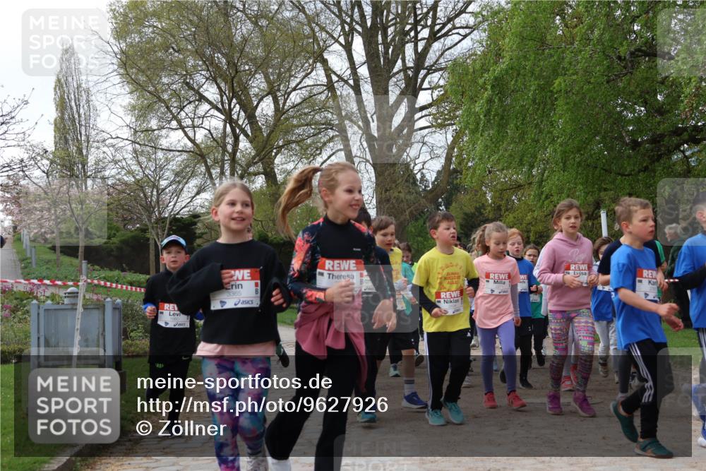 25.04.2026 - Das Zehntel Zöllner http://msf.ph/oto/9627926 25.04.2026 07:46:27 Laufen 3365 meine-sportfotos.de