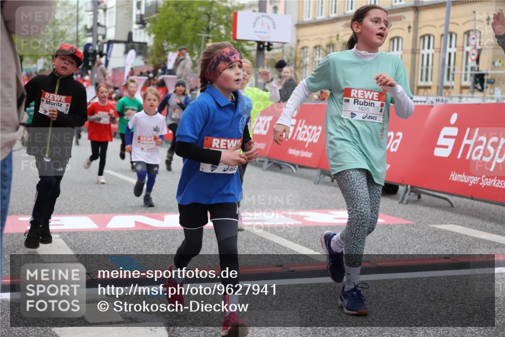 25.04.2026 - Das Zehntel Strokosch-Dieckow http://msf.ph/oto/9627941 25.04.2026 09:01:44 Ziel 1450, 1493, 1635, 1643, 1751, 1893, 2350, 2352, 2587, 2645, 2933, 2967, 3139, 3365, 3619, 3623, 3878 meine-sportfotos.de