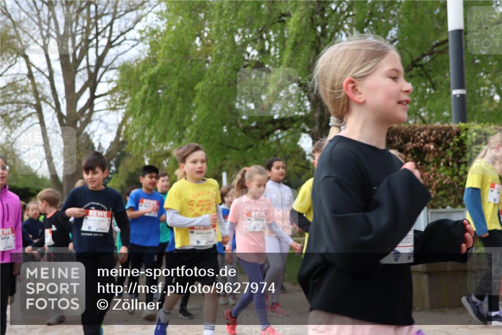 25.04.2026 - Das Zehntel Zöllner http://msf.ph/oto/9627974 25.04.2026 07:46:29 Laufen 7108 meine-sportfotos.de
