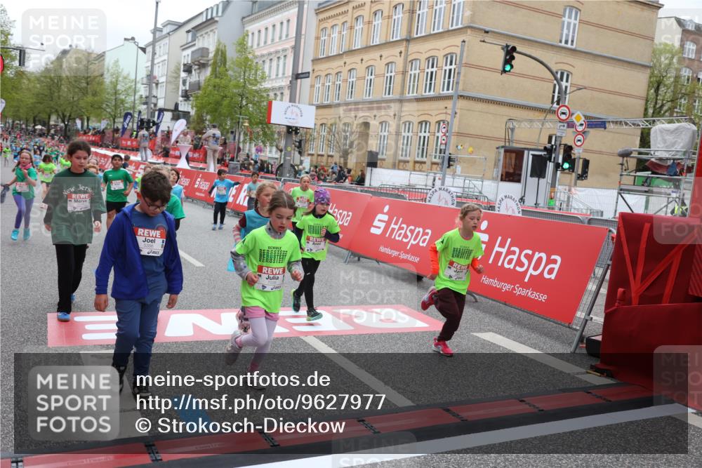 25.04.2026 - Das Zehntel Strokosch-Dieckow http://msf.ph/oto/9627977 25.04.2026 11:04:39 Ziel 5328, 5331, 5346, 5348, 5398, 5593, 5613, 5662, 5969, 6486, 6494, 6784, 6791, 6948, 7034, 7039, 7043, 7044, 7483 meine-sportfotos.de