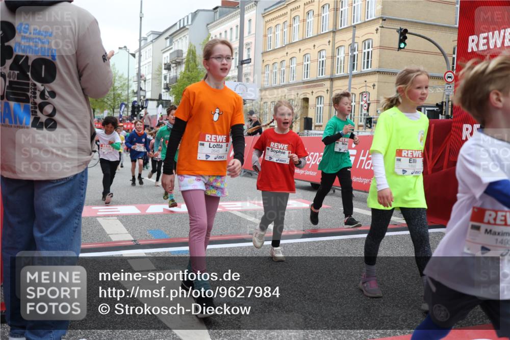 25.04.2026 - Das Zehntel Strokosch-Dieckow http://msf.ph/oto/9627984 25.04.2026 09:01:47 Ziel 1493, 1553, 1635, 1643, 1751, 1893, 2350, 2406, 2587, 2645, 2929, 2933, 2967, 3139, 3362, 3474, 3488, 3619, 3623, 3878, 3925, 4004 meine-sportfotos.de