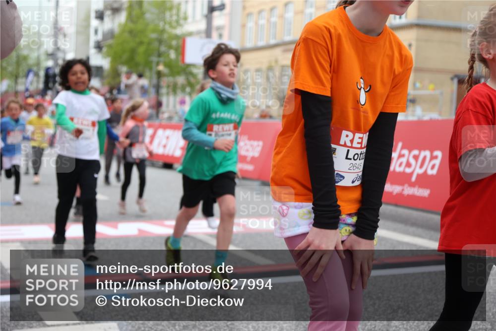 25.04.2026 - Das Zehntel Strokosch-Dieckow http://msf.ph/oto/9627994 25.04.2026 09:01:48 Ziel 1493, 1553, 1635, 1643, 1751, 1893, 2350, 2406, 2587, 2645, 2929, 2933, 2967, 3362, 3474, 3488, 3619, 3878, 3925, 4004 meine-sportfotos.de