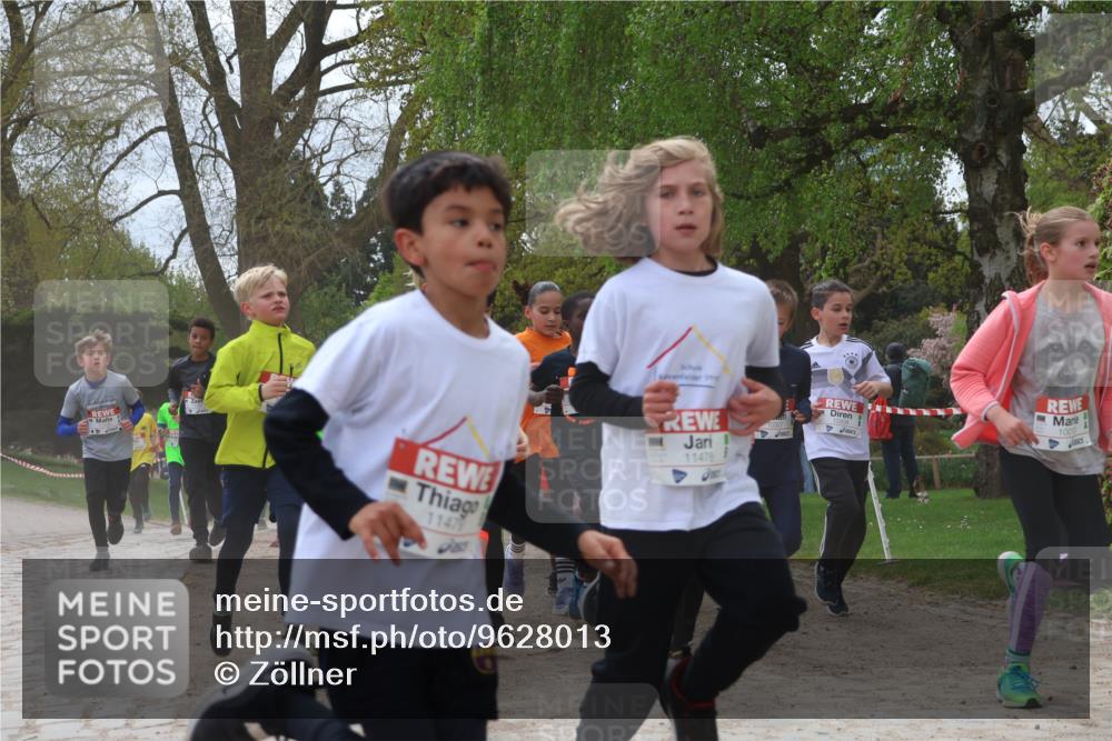 25.04.2026 - Das Zehntel Zöllner http://msf.ph/oto/9628013 25.04.2026 11:41:28 Laufen 10010, 11479, 11478 meine-sportfotos.de
