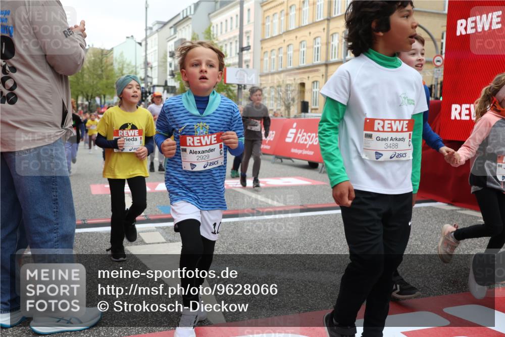 25.04.2026 - Das Zehntel Strokosch-Dieckow http://msf.ph/oto/9628066 25.04.2026 09:01:50 Ziel 1493, 1536, 1553, 1671, 1678, 1919, 2350, 2406, 2587, 2627, 2645, 2724, 2743, 2929, 2967, 3362, 3474, 3488, 3514, 3540, 3878, 3925, 4004 meine-sportfotos.de