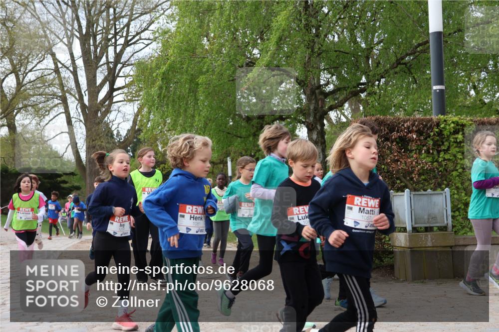 25.04.2026 - Das Zehntel Zöllner http://msf.ph/oto/9628068 25.04.2026 07:46:31 Laufen 1081, 108, 1057 meine-sportfotos.de
