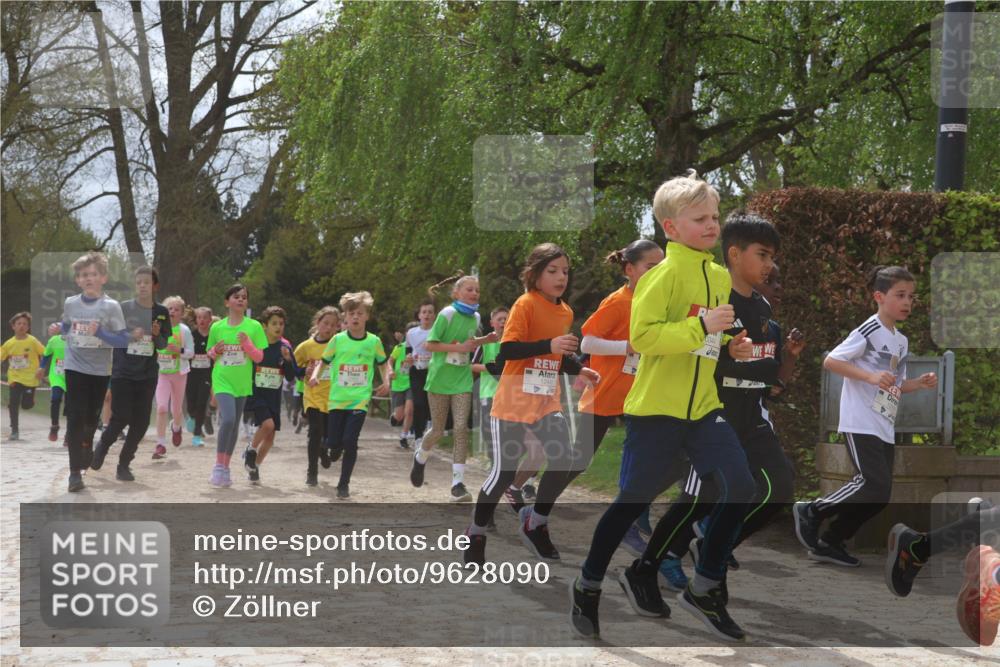 25.04.2026 - Das Zehntel Zöllner http://msf.ph/oto/9628090 25.04.2026 11:41:29 Laufen 034 meine-sportfotos.de
