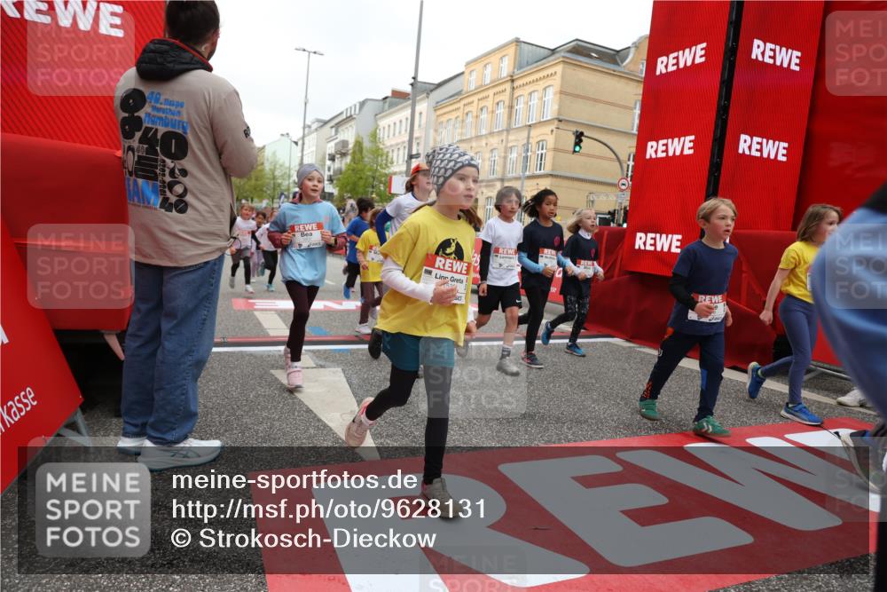 25.04.2026 - Das Zehntel Strokosch-Dieckow http://msf.ph/oto/9628131 25.04.2026 09:01:54 Ziel 1536, 1553, 1666, 1671, 1678, 1822, 1919, 2138, 2154, 2213, 2493, 2627, 2653, 2720, 2724, 2743, 2929, 3054, 3055, 3362, 3488, 3510, 3514, 3517, 3521, 3540, 3798, 3802, 3925, 4004 meine-sportfotos.de