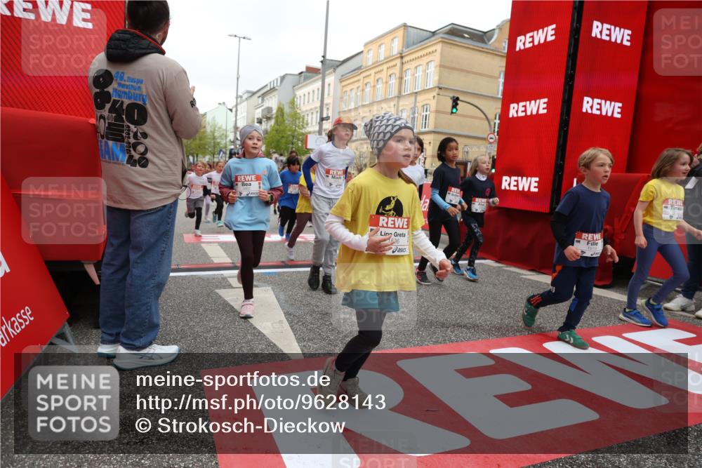 25.04.2026 - Das Zehntel Strokosch-Dieckow http://msf.ph/oto/9628143 25.04.2026 09:01:54 Ziel 1536, 1553, 1666, 1671, 1678, 1822, 1919, 2138, 2154, 2213, 2493, 2627, 2653, 2720, 2724, 2743, 2929, 3054, 3055, 3362, 3488, 3510, 3514, 3517, 3521, 3540, 3798, 3802, 3925, 4004 meine-sportfotos.de
