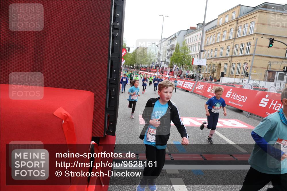 25.04.2026 - Das Zehntel Strokosch-Dieckow http://msf.ph/oto/9628161 25.04.2026 11:04:34 Ziel 5645, 5969, 6190, 6399, 6593, 6664, 6784, 6791, 6795, 6797, 7273, 7345, 7426, 7483, 7762 meine-sportfotos.de