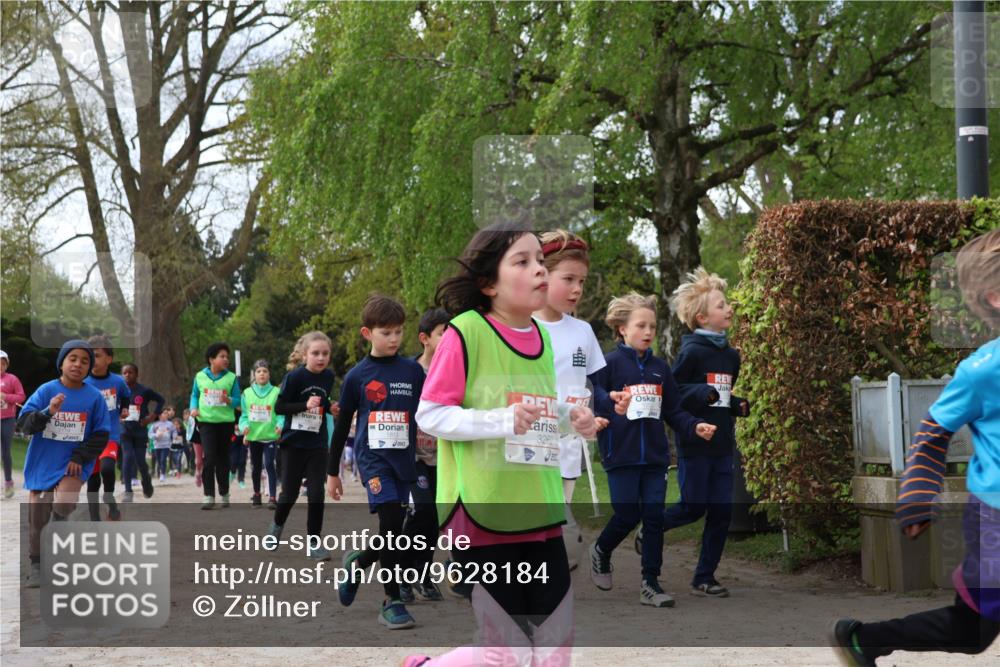 25.04.2026 - Das Zehntel Zöllner http://msf.ph/oto/9628184 25.04.2026 07:46:34 Laufen 3262, 50 meine-sportfotos.de