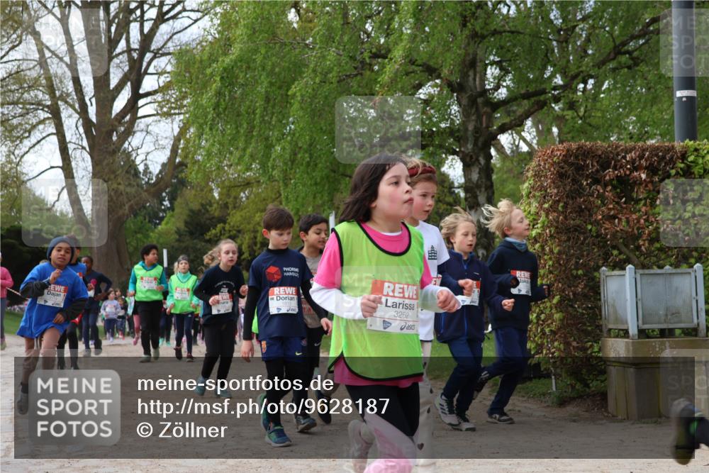 25.04.2026 - Das Zehntel Zöllner http://msf.ph/oto/9628187 25.04.2026 07:46:34 Laufen 3262 meine-sportfotos.de