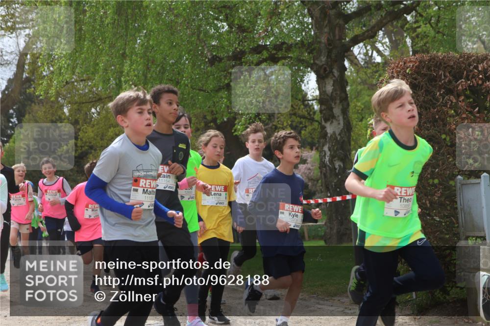 25.04.2026 - Das Zehntel Zöllner http://msf.ph/oto/9628188 25.04.2026 11:41:31 Laufen 11158, 11154, 12693, 11793, 10209, 1085 meine-sportfotos.de