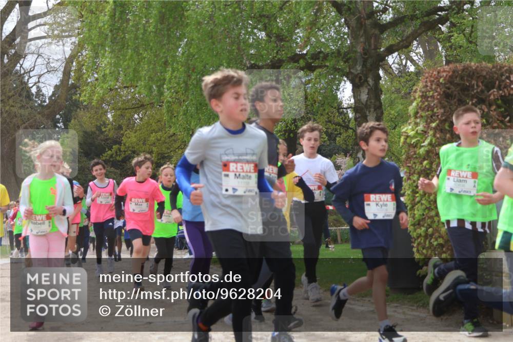 25.04.2026 - Das Zehntel Zöllner http://msf.ph/oto/9628204 25.04.2026 11:41:31 Laufen 11158, 0806 meine-sportfotos.de