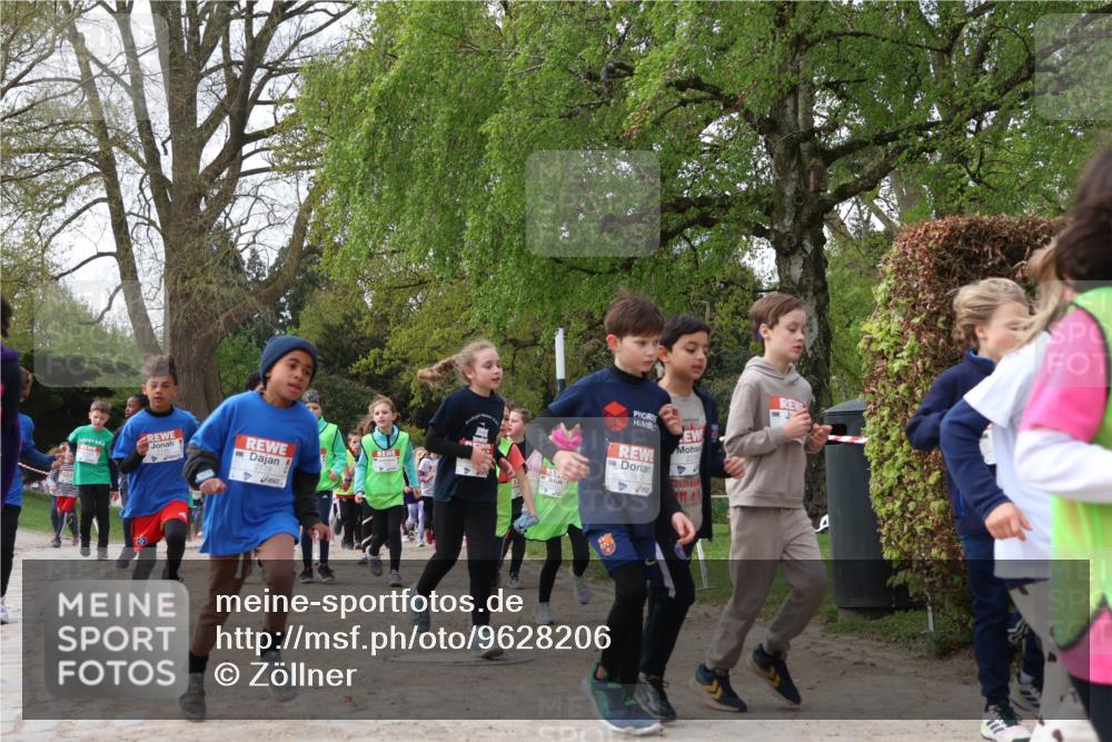 25.04.2026 - Das Zehntel Zöllner http://msf.ph/oto/9628206 25.04.2026 07:46:35 Laufen 2119, 1813 meine-sportfotos.de