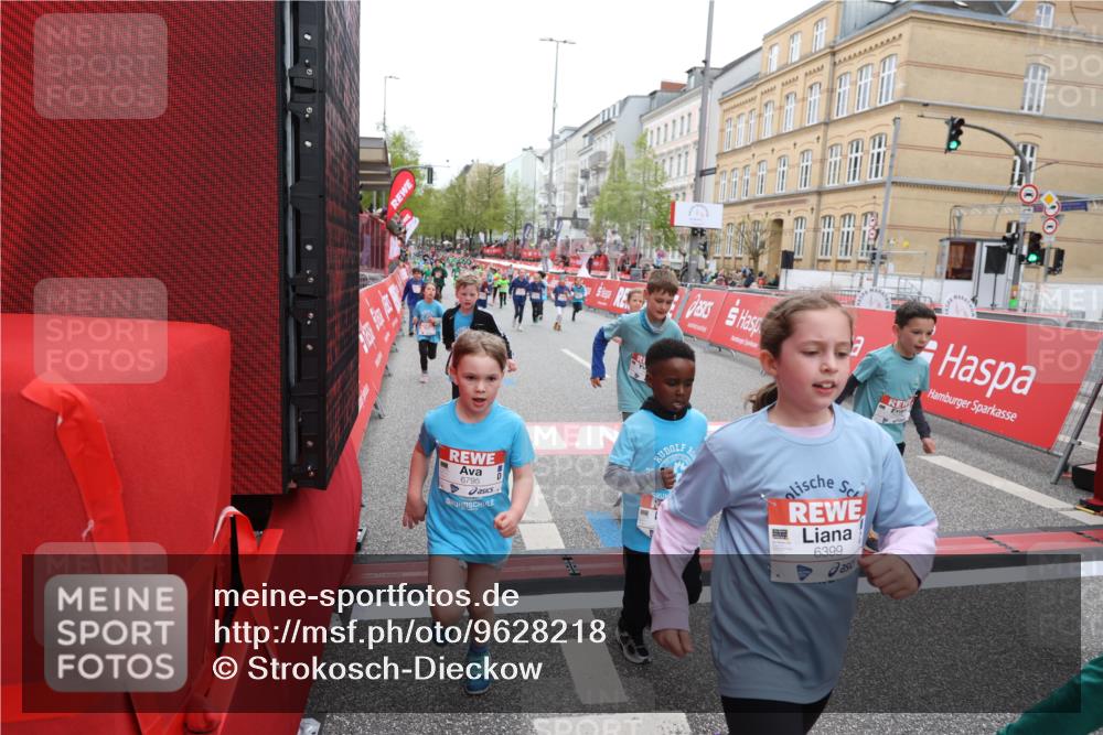 25.04.2026 - Das Zehntel Strokosch-Dieckow http://msf.ph/oto/9628218 25.04.2026 11:04:33 Ziel 5645, 5969, 6190, 6399, 6460, 6466, 6593, 6664, 6784, 6791, 6795, 6797, 7273, 7345, 7426, 7483, 7762 meine-sportfotos.de