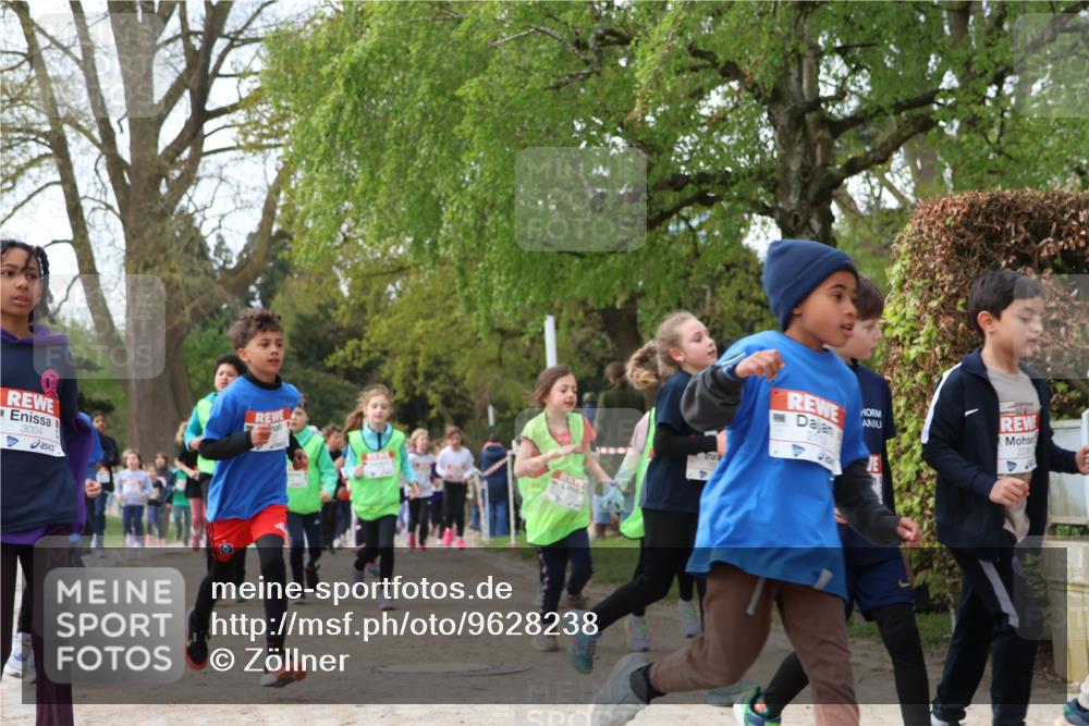 25.04.2026 - Das Zehntel Zöllner http://msf.ph/oto/9628238 25.04.2026 07:46:35 Laufen 3004, 2119, 223 meine-sportfotos.de