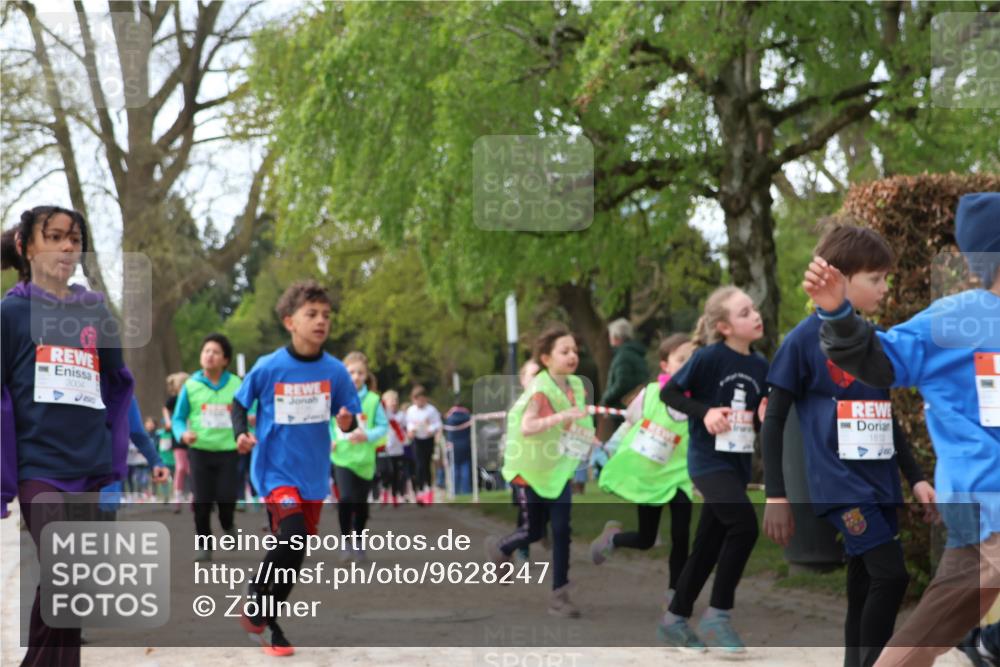 25.04.2026 - Das Zehntel Zöllner http://msf.ph/oto/9628247 25.04.2026 07:46:36 Laufen 3004, 180 meine-sportfotos.de