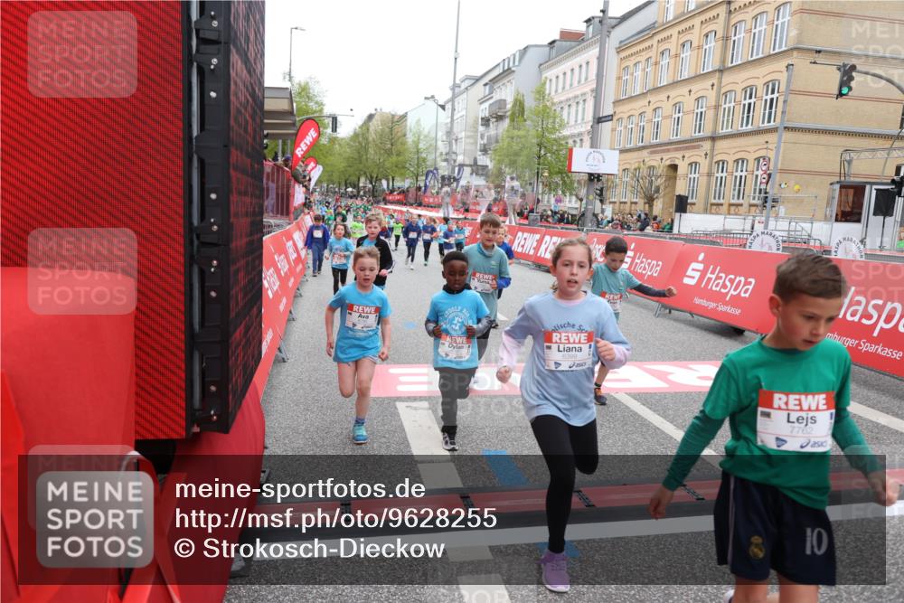 25.04.2026 - Das Zehntel Strokosch-Dieckow http://msf.ph/oto/9628255 25.04.2026 11:04:32 Ziel 5645, 5969, 6190, 6399, 6460, 6466, 6593, 6664, 6784, 6791, 6795, 6797, 7117, 7273, 7345, 7426, 7483, 7762 meine-sportfotos.de