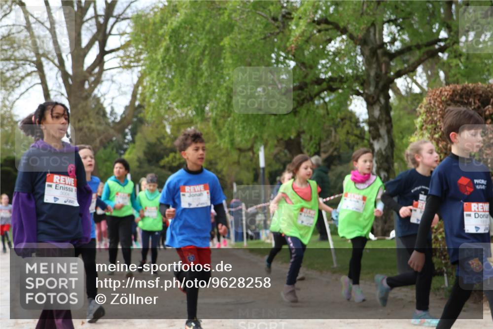 25.04.2026 - Das Zehntel Zöllner http://msf.ph/oto/9628258 25.04.2026 07:46:36 Laufen 3004 meine-sportfotos.de