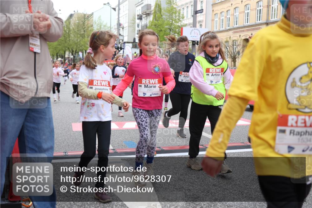 25.04.2026 - Das Zehntel Strokosch-Dieckow http://msf.ph/oto/9628307 25.04.2026 09:02:06 Ziel 1114, 1406, 1534, 1604, 2210, 2240, 2256, 2301, 2889, 2891, 2904, 2932, 2957, 3135, 3171, 3177, 3199, 3489, 3496 meine-sportfotos.de