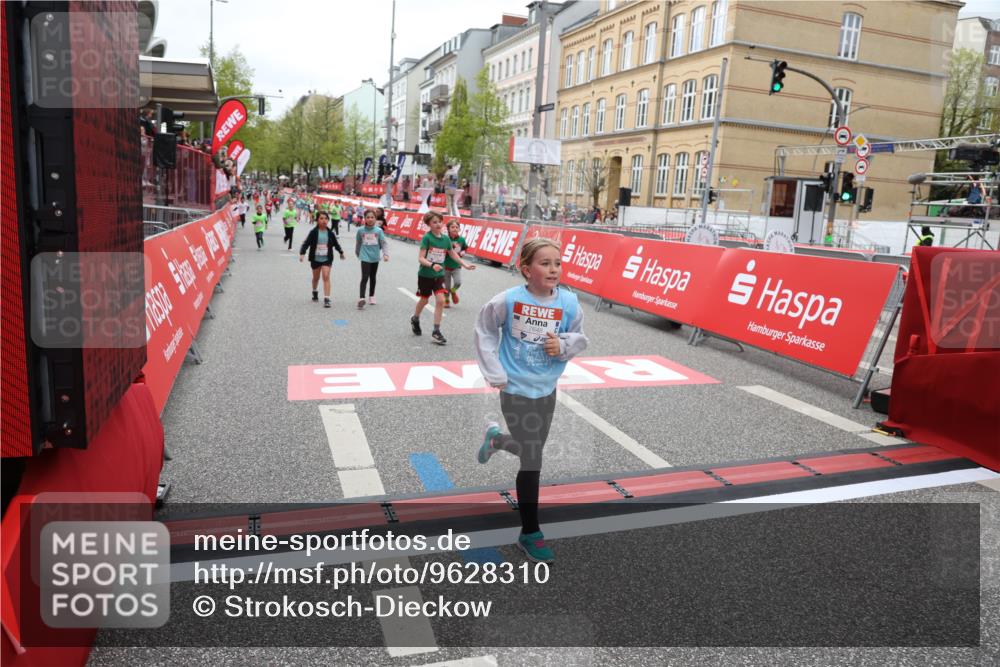 25.04.2026 - Das Zehntel Strokosch-Dieckow http://msf.ph/oto/9628310 25.04.2026 11:08:02 Ziel 5598, 5606, 5651, 6277, 6658, 7457, 7519, 7648, 7650, 7764 meine-sportfotos.de