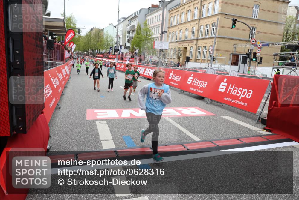 25.04.2026 - Das Zehntel Strokosch-Dieckow http://msf.ph/oto/9628316 25.04.2026 11:08:02 Ziel 5598, 5606, 5651, 6277, 6658, 7457, 7519, 7648, 7650, 7764 meine-sportfotos.de