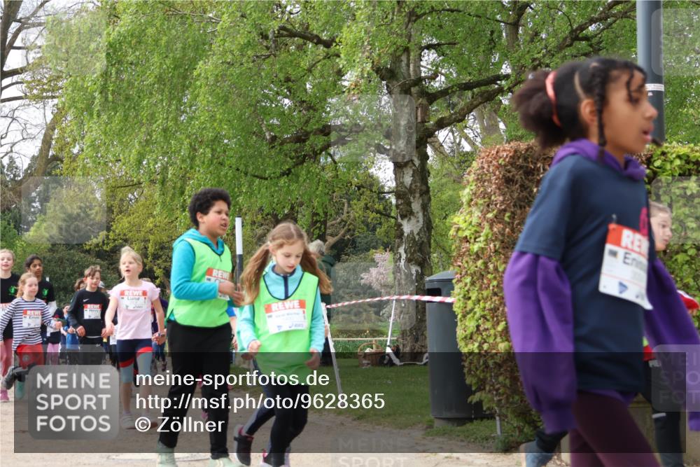 25.04.2026 - Das Zehntel Zöllner http://msf.ph/oto/9628365 25.04.2026 07:46:39 Laufen 4 meine-sportfotos.de
