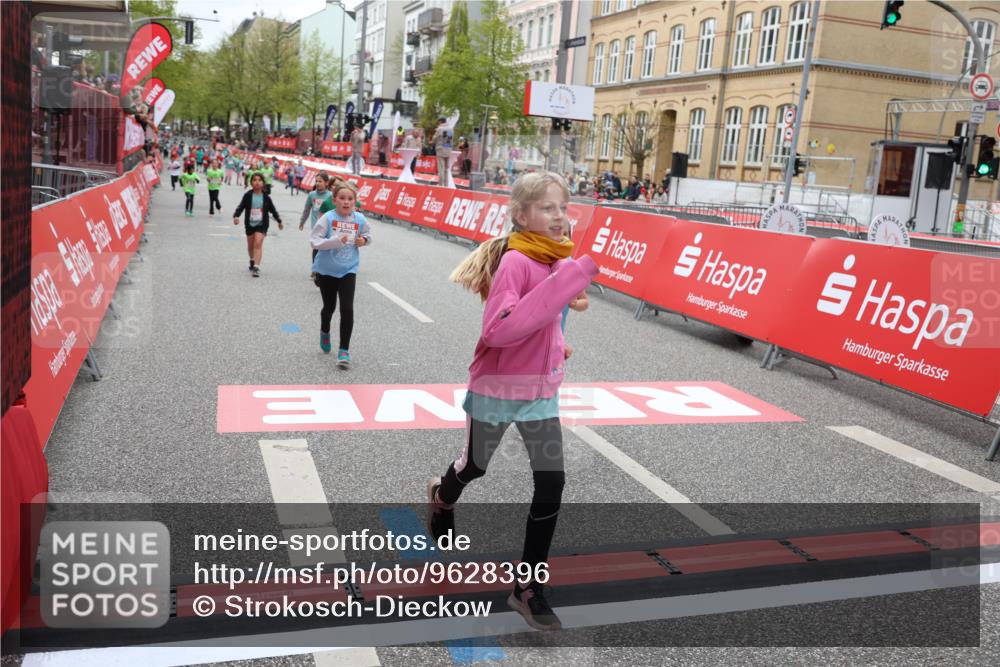 25.04.2026 - Das Zehntel Strokosch-Dieckow http://msf.ph/oto/9628396 25.04.2026 11:08:00 Ziel 5598, 5606, 5651, 6658, 7519, 7571, 7648, 7650 meine-sportfotos.de