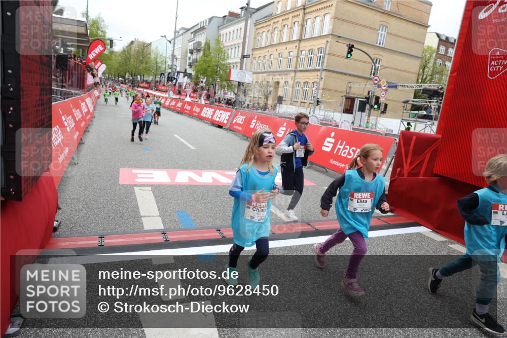 25.04.2026 - Das Zehntel Strokosch-Dieckow http://msf.ph/oto/9628450 25.04.2026 11:07:58 Ziel 5598, 5651, 6658, 7519, 7571, 7650, 7651 meine-sportfotos.de
