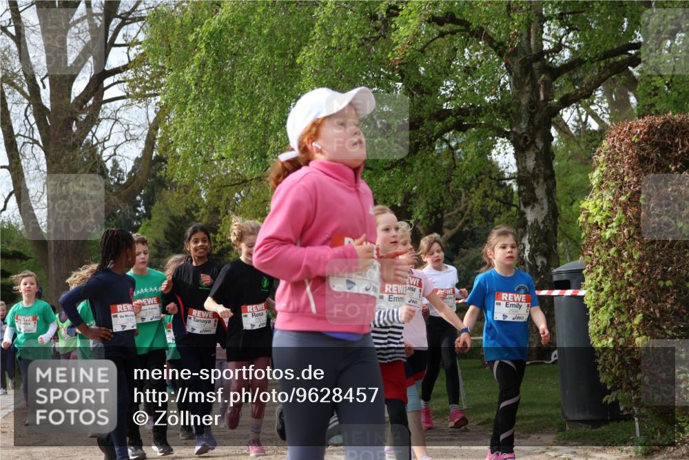 25.04.2026 - Das Zehntel Zöllner http://msf.ph/oto/9628457 25.04.2026 07:46:41 Laufen 300, 703, 2840 meine-sportfotos.de