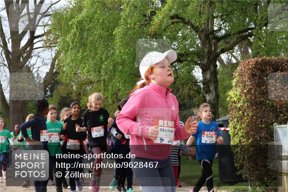25.04.2026 - Das Zehntel Zöllner http://msf.ph/oto/9628467 25.04.2026 07:46:41 Laufen 444444, 4000, 2934 meine-sportfotos.de