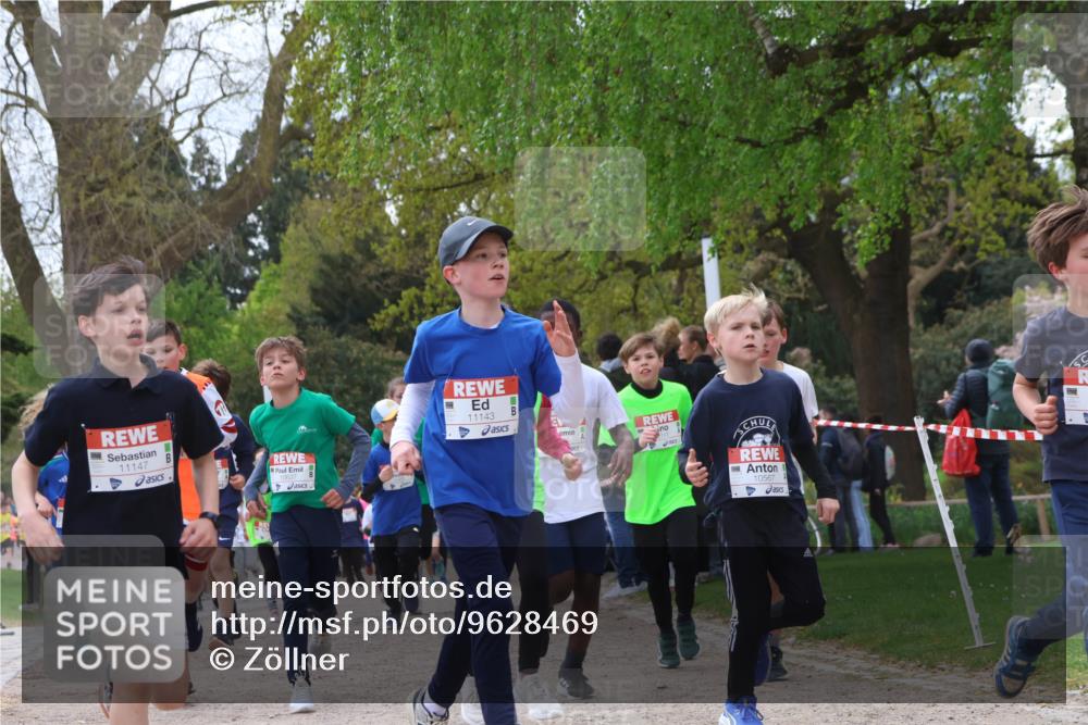 25.04.2026 - Das Zehntel Zöllner http://msf.ph/oto/9628469 25.04.2026 11:41:36 Laufen 11147, 11143, 10567 meine-sportfotos.de