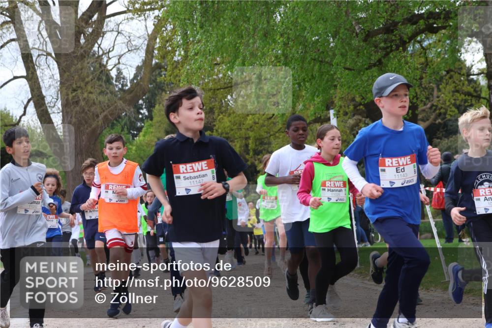 25.04.2026 - Das Zehntel Zöllner http://msf.ph/oto/9628509 25.04.2026 11:41:37 Laufen 11252, 11147, 11143, 10 meine-sportfotos.de