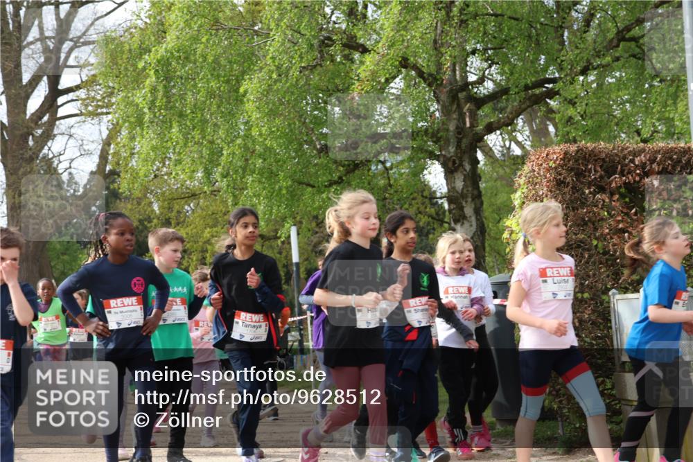 25.04.2026 - Das Zehntel Zöllner http://msf.ph/oto/9628512 25.04.2026 07:46:42 Laufen  meine-sportfotos.de