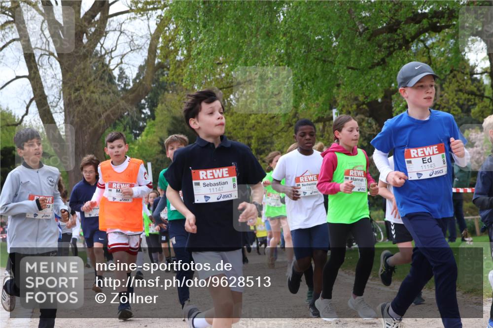 25.04.2026 - Das Zehntel Zöllner http://msf.ph/oto/9628513 25.04.2026 11:41:37 Laufen 252, 11147, 11026, 11143 meine-sportfotos.de