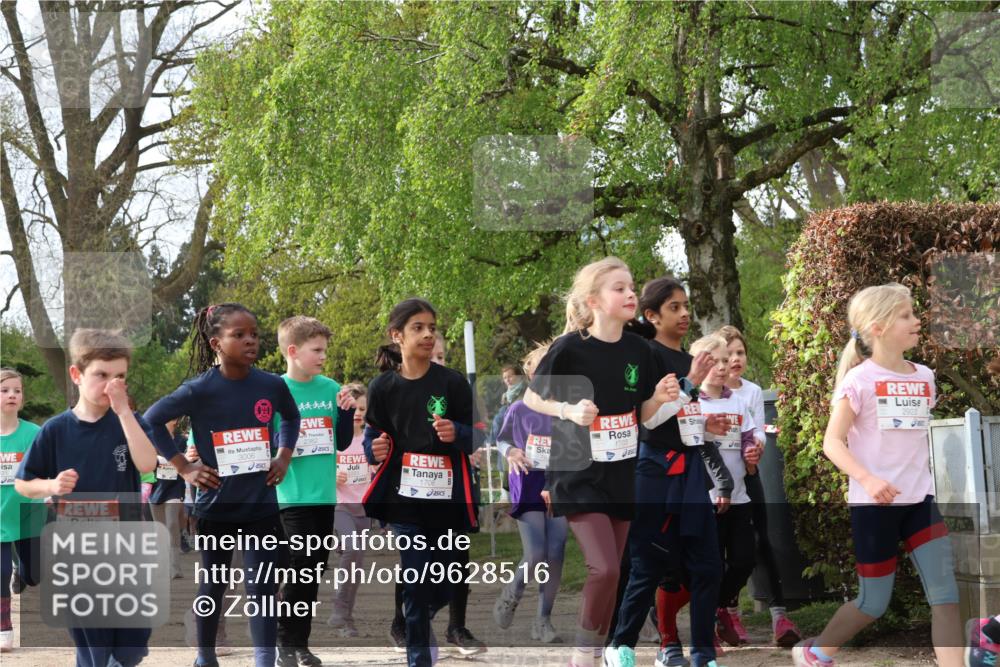25.04.2026 - Das Zehntel Zöllner http://msf.ph/oto/9628516 25.04.2026 07:46:42 Laufen 1232, 1703, 1706 meine-sportfotos.de