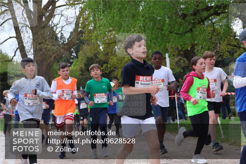 25.04.2026 - Das Zehntel Zöllner http://msf.ph/oto/9628528 25.04.2026 11:41:37 Laufen 11252, 10637, 11147, 11006 meine-sportfotos.de